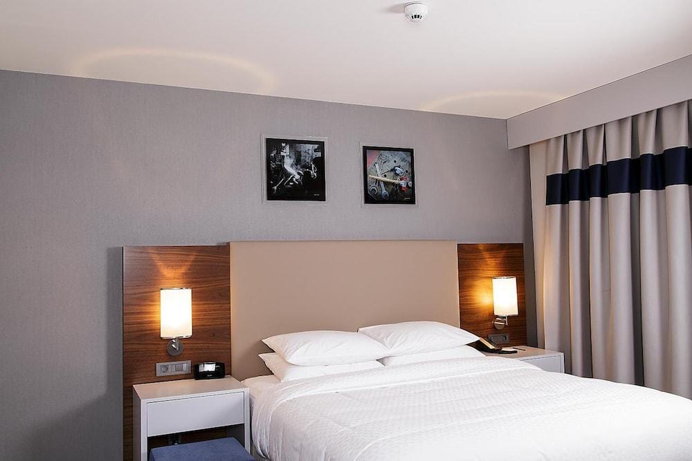 Bof Hotels Business อิสตันบูล ภายนอก รูปภาพ