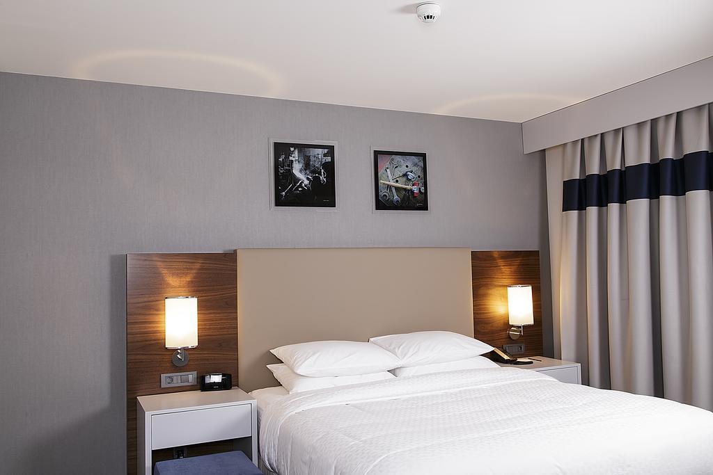 Bof Hotels Business อิสตันบูล ภายนอก รูปภาพ